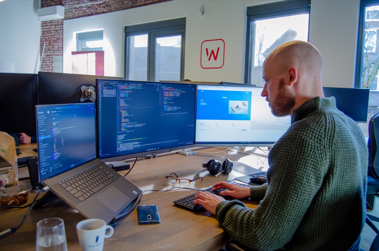 Webbio team aan het werk op kantoor in Nijmegen